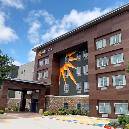 La Quinta Inn And Suites By Wyndham - Шертц Екстер'єр фото